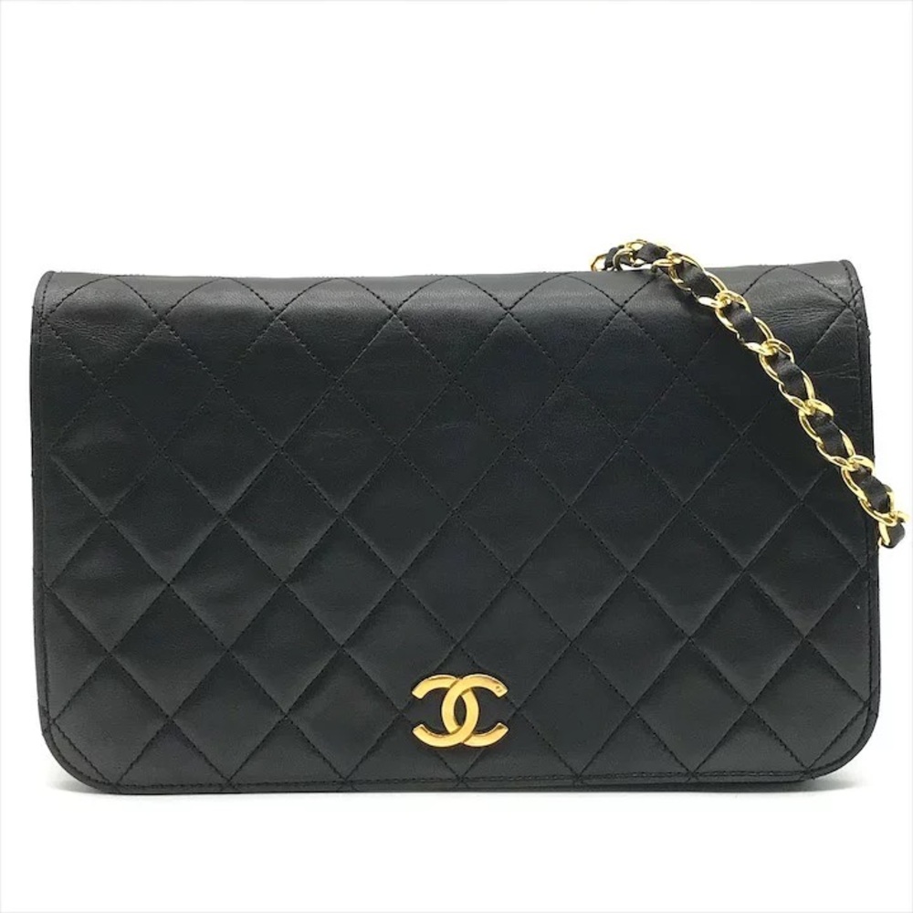 Authentic CHANEL classic single flap lambskin quilted shoulder bag